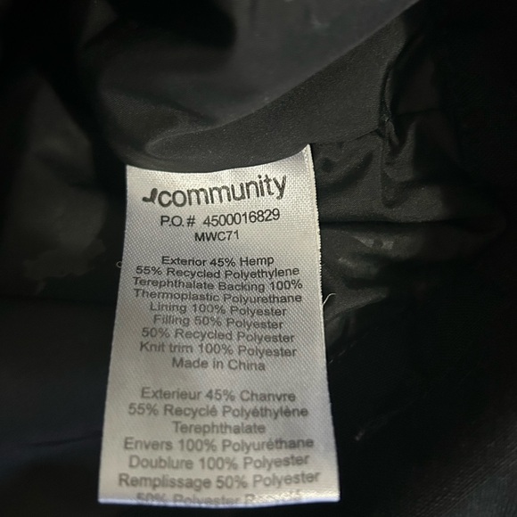 Winter Artizia Jacket - Picture 3 of 4